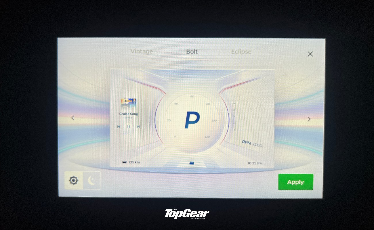 Features 6jpg