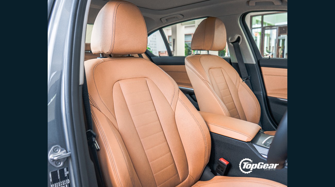 Features Bmw3series-07jpg