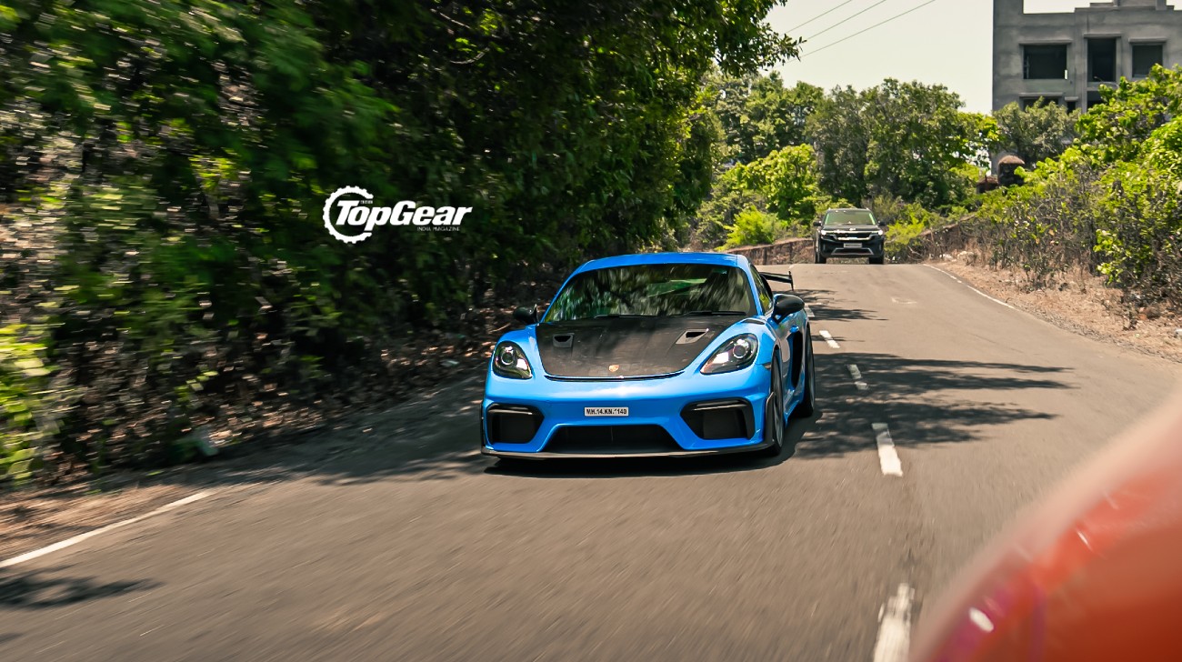 Features Gt4-03jpg