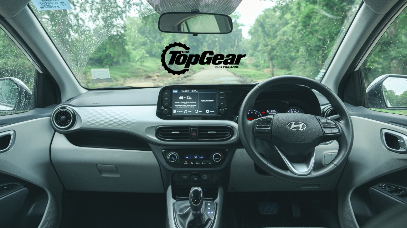 Features Hyundai-grand-i10-2jpg