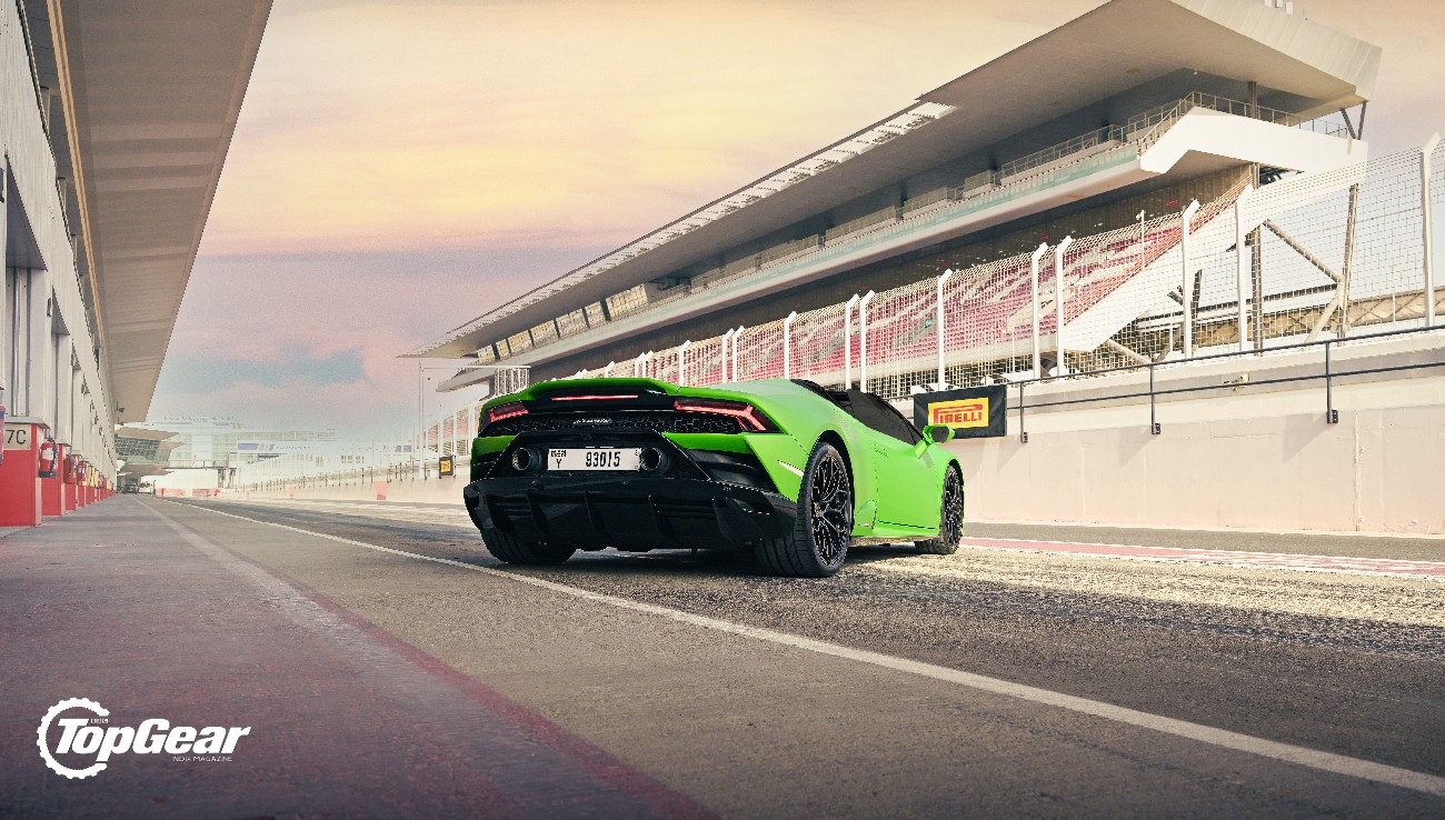 Features Lambo-huracan-06jpg