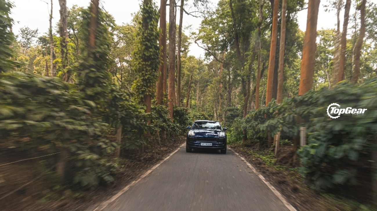 Features Macan03jpg