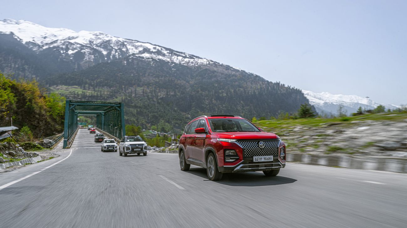 Features Mg Hector Manali 2jpg