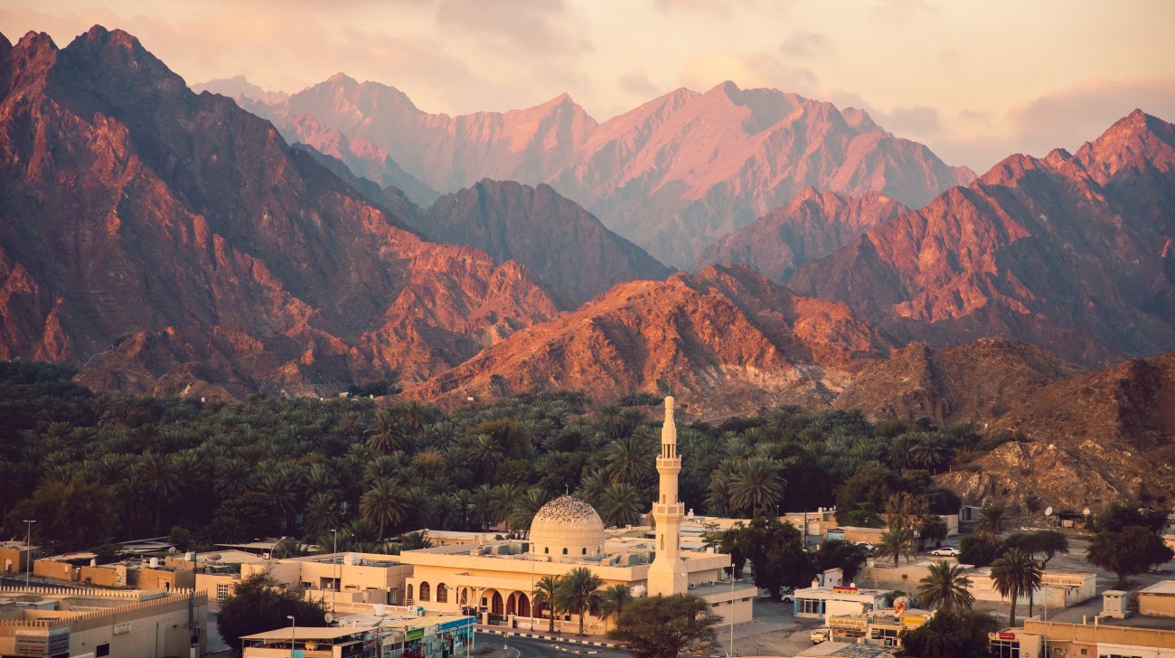 A Car Enthusiast's Luxe Guide to Dubai