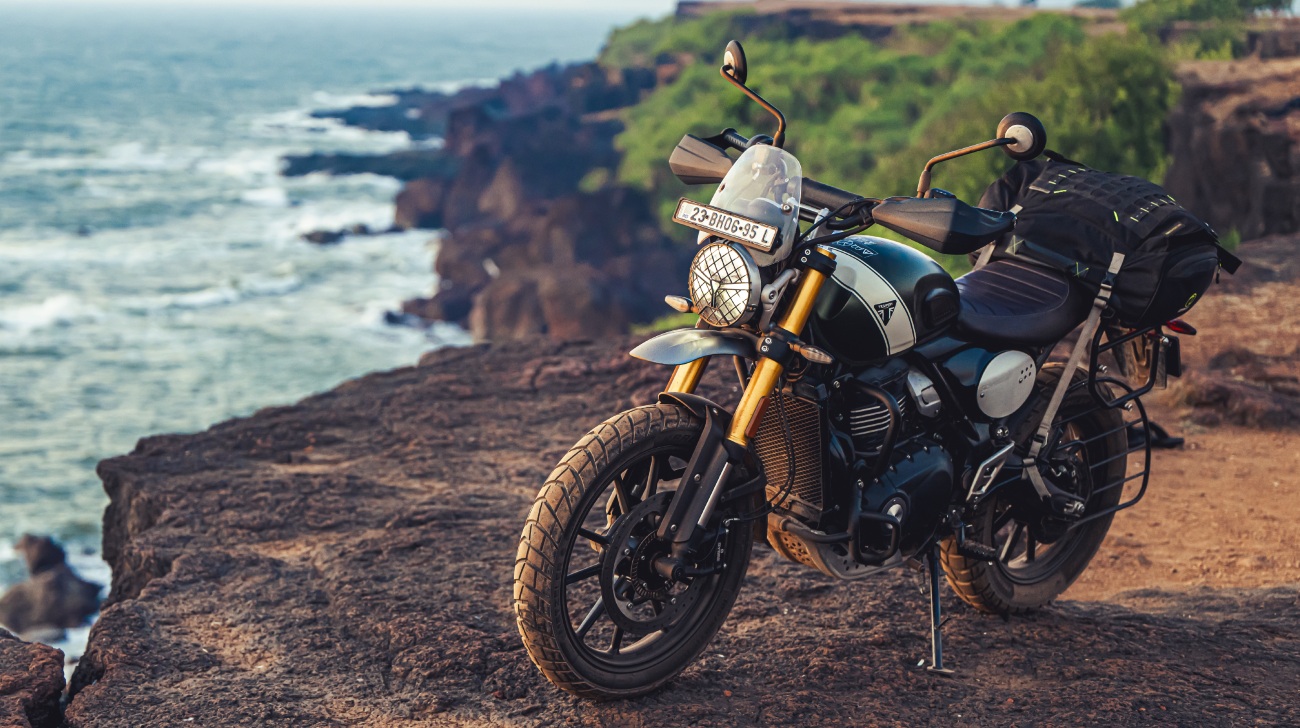 The Argument, Settled | Mountains vs Beaches Feat. Triumph Scrambler 400X