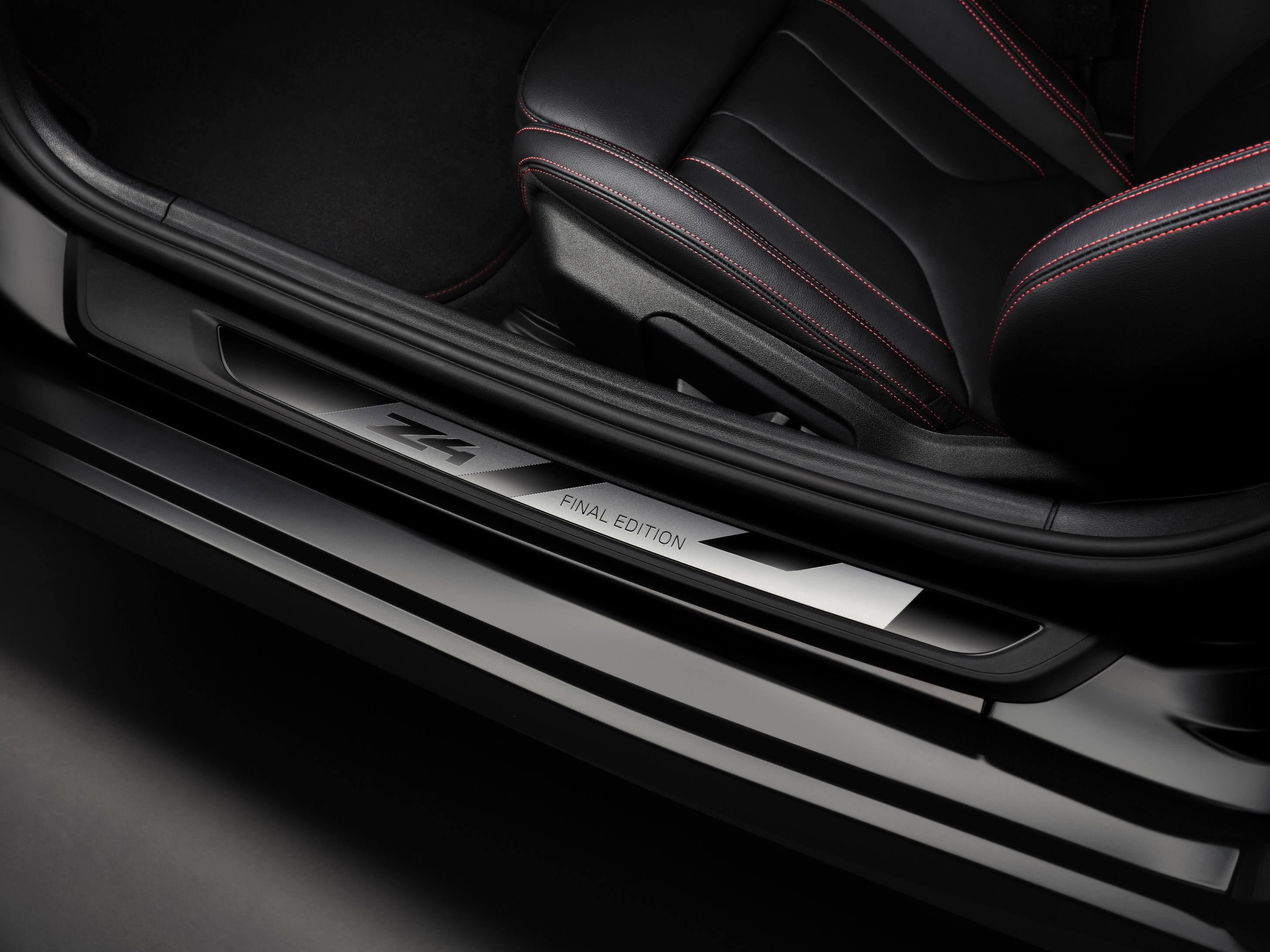 1764318633-resizecom P90625390 HighRes Bmw-z4-fin