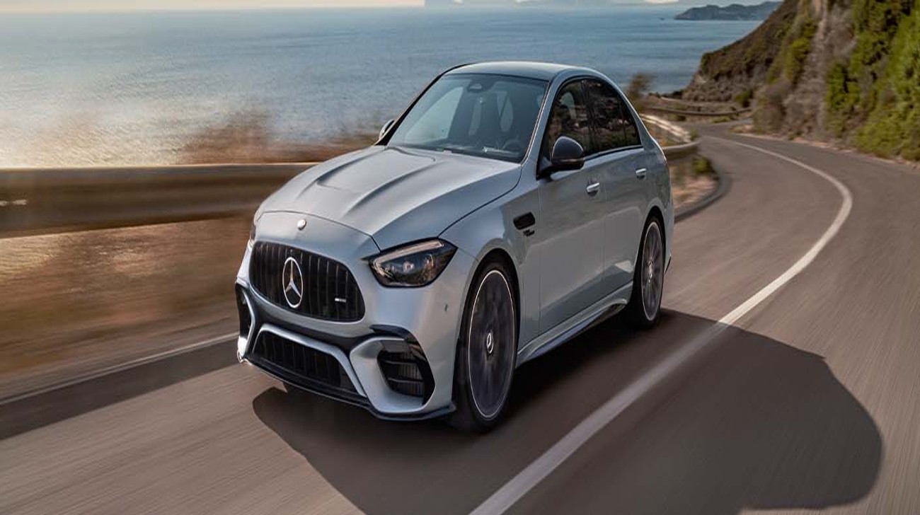 2024-amg-c63se-sedan-fmg-001-1up-dr 1jpg