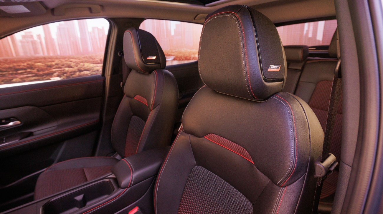 2025 Nissan Kicks -16 1jpg