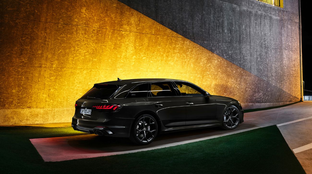 Audi Rs4 25th Anniversary Edition Mythos Blackjpg