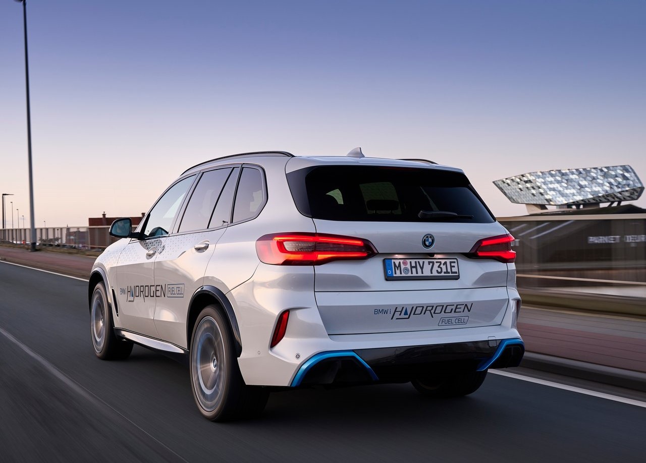Bmw-ix5 Hydrogen Concept-2023-1280-3ejpg