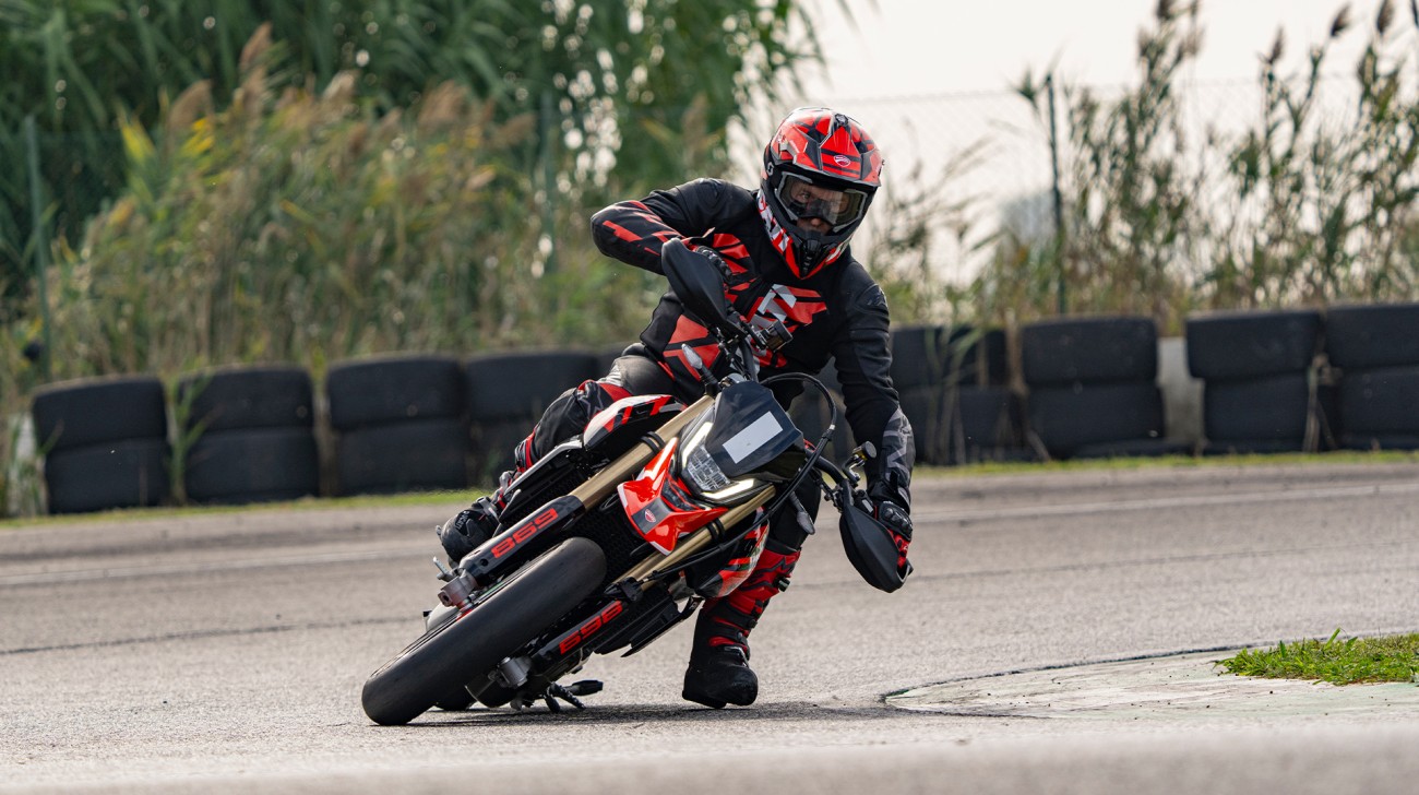 Ducati Hypermotard Mono 1jpg