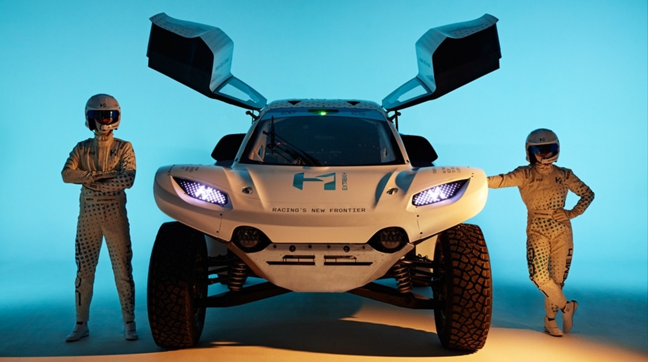Extreme H Car Open Gatesjpg
