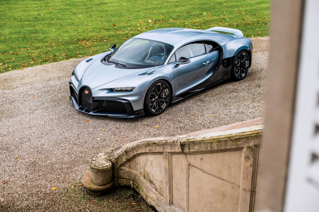 2022-bugatti-chiron-profilee-26-1024x683jpg1675405153