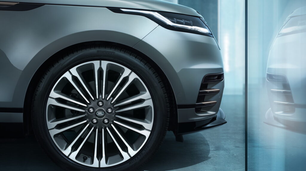 2024-range-rover-velar-12-1024x574jpg1675320943