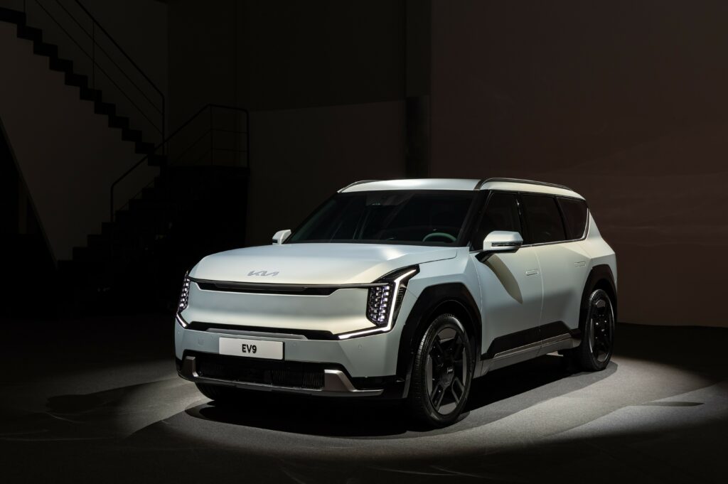 Https Wwwcarscoopscom Wp-content Uploads 2023 03 2024-kia-ev9-101-1024x681jpg