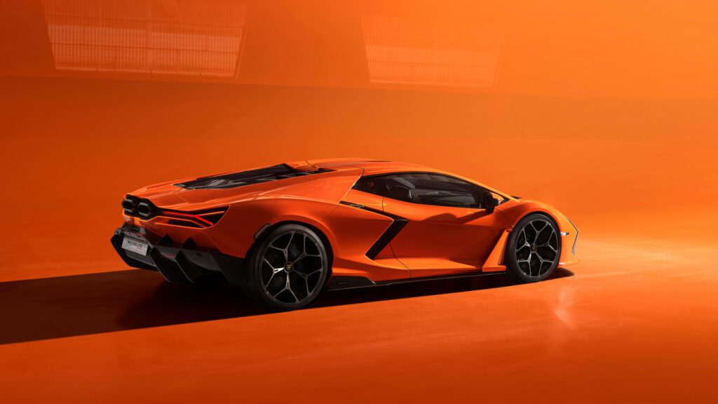 Https Wwwcarscoopscom Wp-content Uploads 2023 03 Lamborghini-lb744-revuelto-00037-1024x576jpg