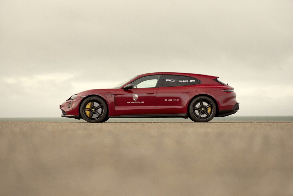 Https Wwwcarscoopscom Wp-content Uploads 2023 03 Porsche-renndienst-vw-id-buzz-and-porsche-taycan-10-1024x683jpg