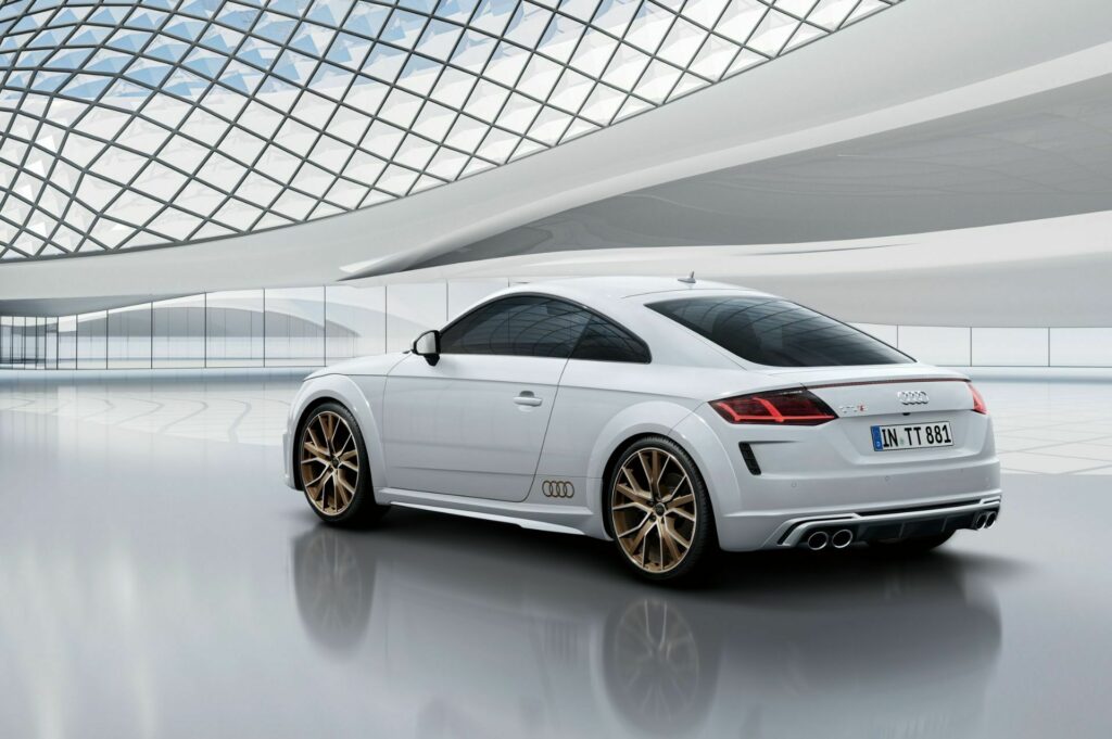 Https Wwwcarscoopscom Wp-content Uploads 2023 04 2023-audi-tts-memorial-edition-japan-2-1024x681jpg
