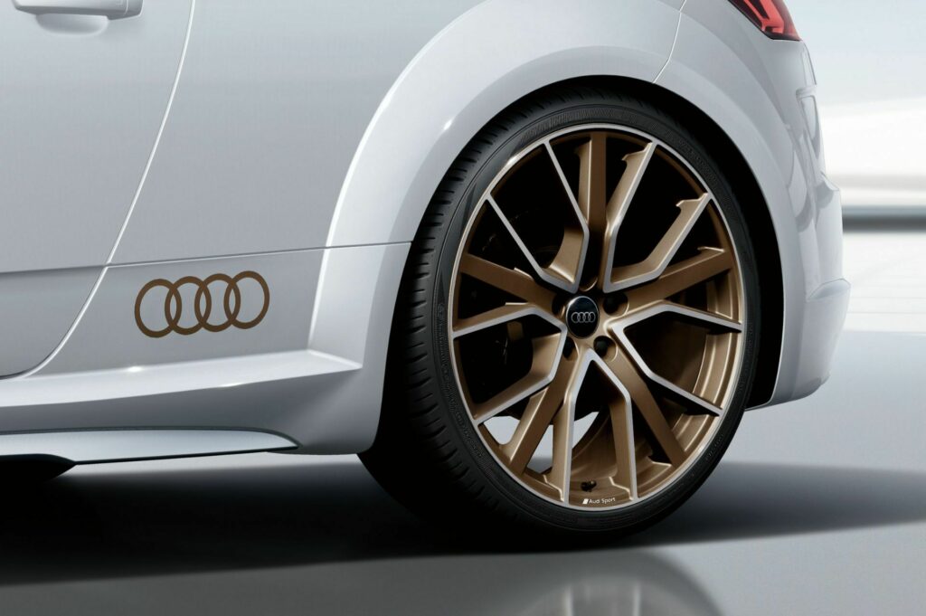 Https Wwwcarscoopscom Wp-content Uploads 2023 04 2023-audi-tts-memorial-edition-japan-3-1024x681jpg