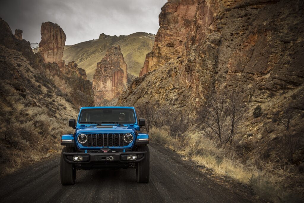 Https Wwwcarscoopscom Wp-content Uploads 2023 04 2024-jeep-wrangler-033-1024x683jpg