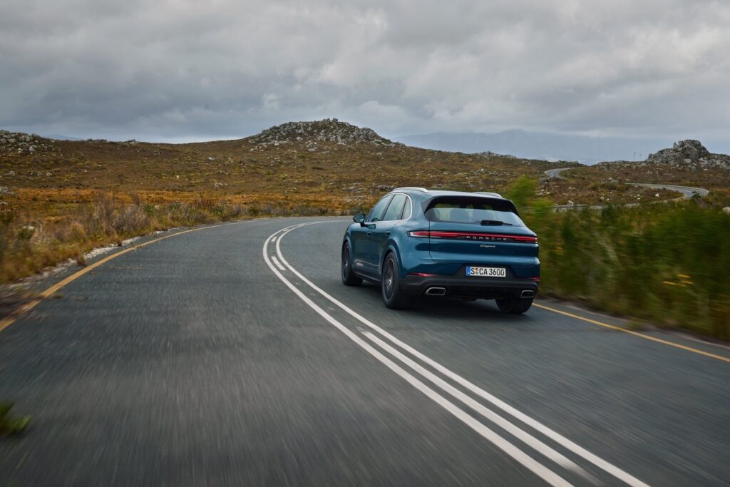 Https Wwwcarscoopscom Wp-content Uploads 2023 04 2024-porsche-cayenne-21-1024x683jpg