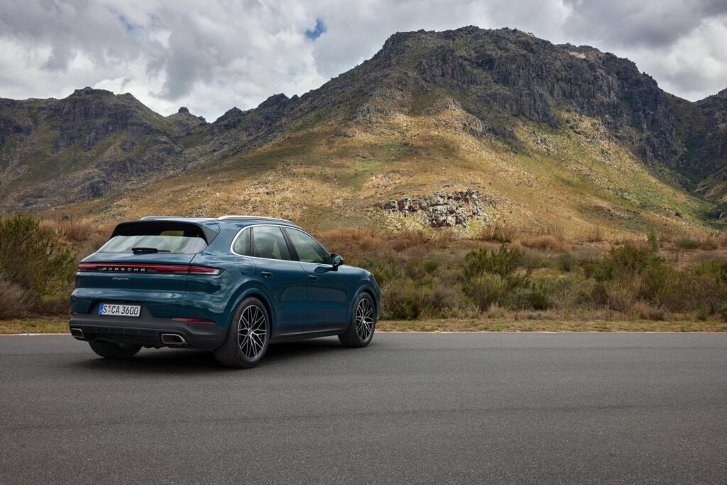 Https Wwwcarscoopscom Wp-content Uploads 2023 04 2024-porsche-cayenne-25-1024x683jpg