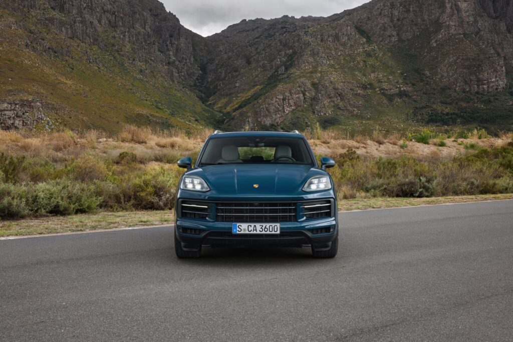 Https Wwwcarscoopscom Wp-content Uploads 2023 04 2024-porsche-cayenne-27-1024x683jpg