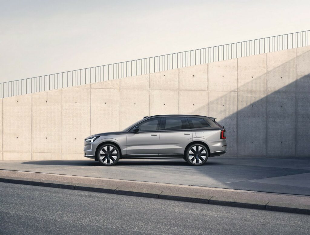 Https Wwwcarscoopscom Wp-content Uploads 2023 04 2024-volvo-ex90-excellence-18-1024x776jpg