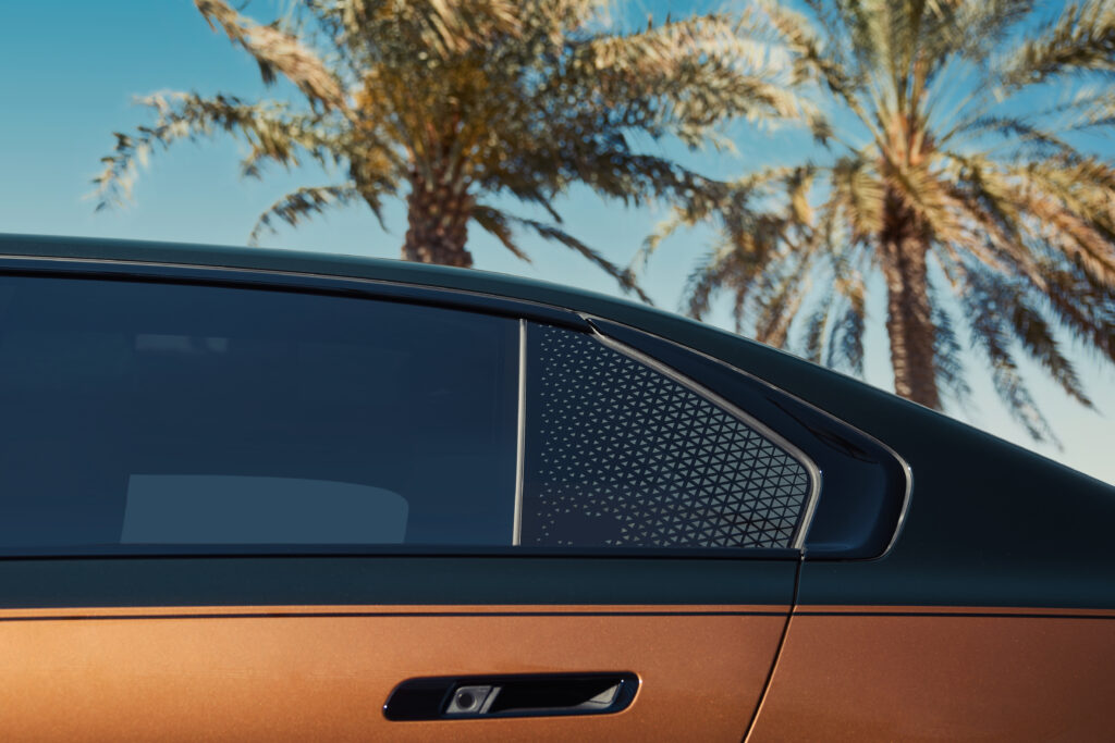 Https Wwwcarscoopscom Wp-content Uploads 2023 04 Bmw-i7-m70-xdrive-60-1024x683jpg