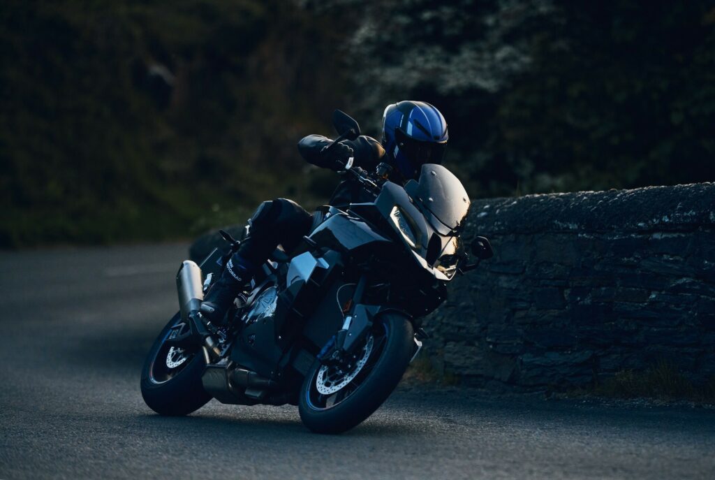 Https Wwwcarscoopscom Wp-content Uploads 2023 06 Bmw-motorrad-m-1000-xr-606-7-1024x687jpg