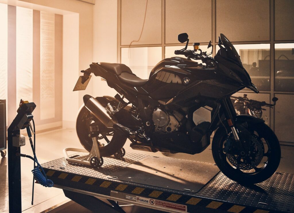 Https Wwwcarscoopscom Wp-content Uploads 2023 06 Bmw-motorrad-m-1000-xr-606-9-1024x743jpg