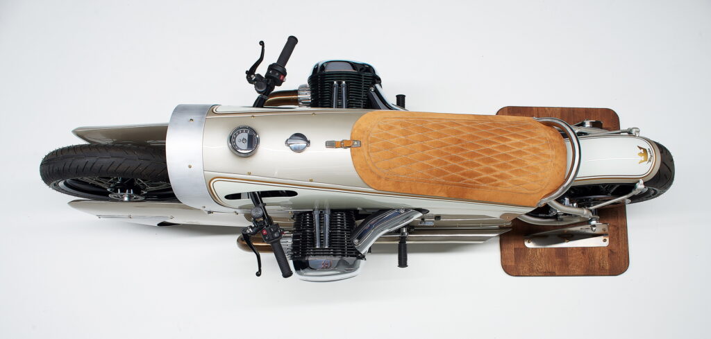 Https Wwwcarscoopscom Wp-content Uploads 2023 07 2023-bmw-r18-the-crown-16-1024x489jpg