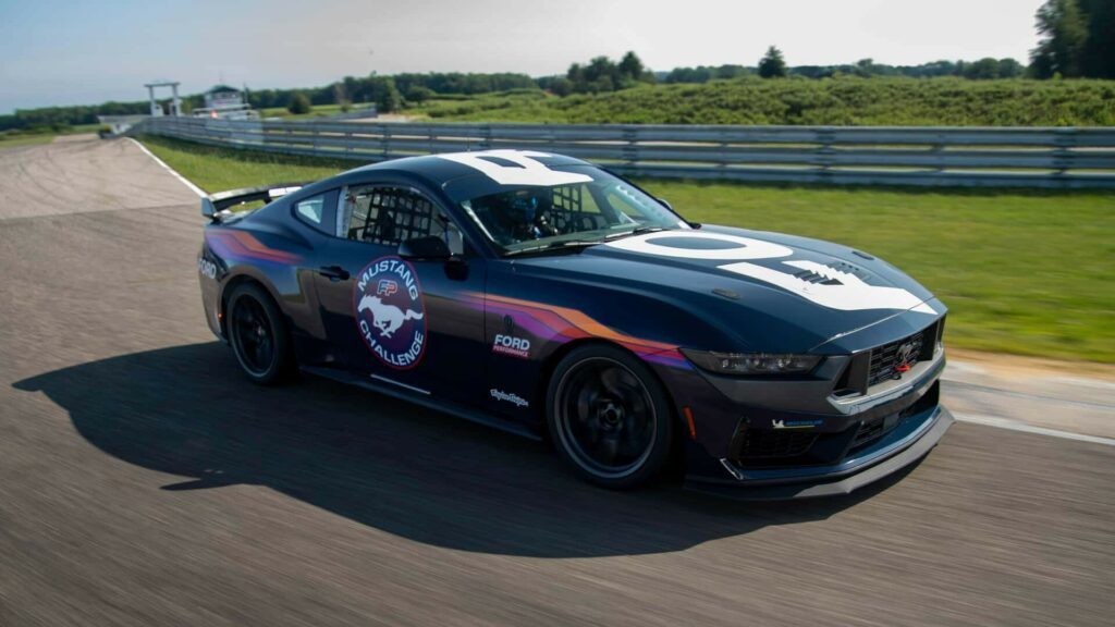 Https Wwwcarscoopscom Wp-content Uploads 2023 07 2024-ford-mustang-dark-horse-r-727-1-1024x576jpg