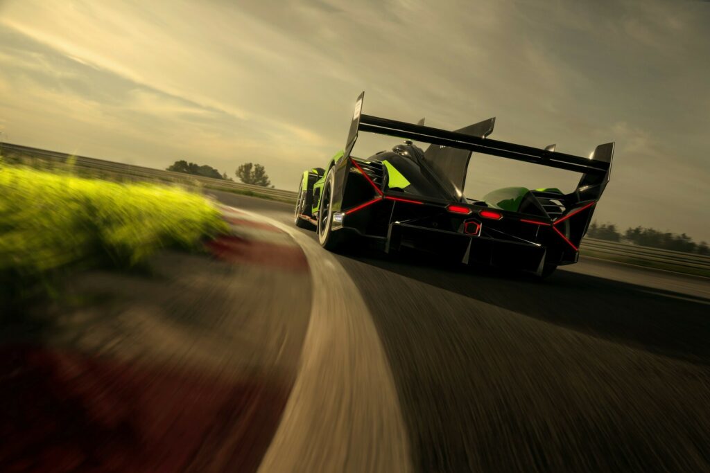 lamborghini-sc63-lmdh-racer-712-20-1024x683jpg1689317901