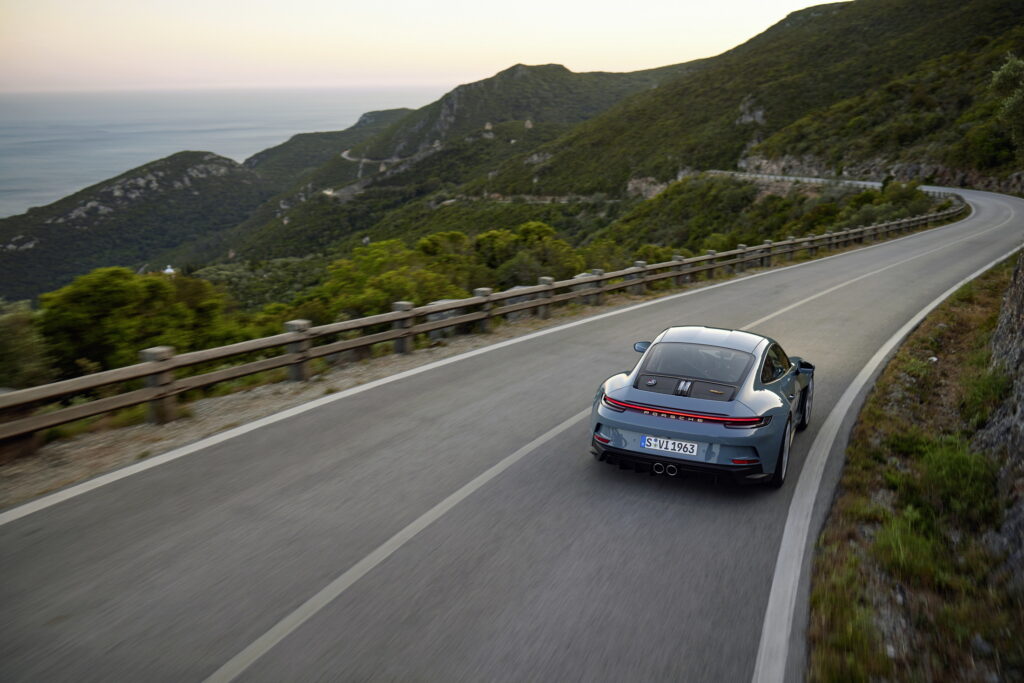 Https Wwwcarscoopscom Wp-content Uploads 2023 08 2024-porsche-911-s-t-16-1024x683jpg