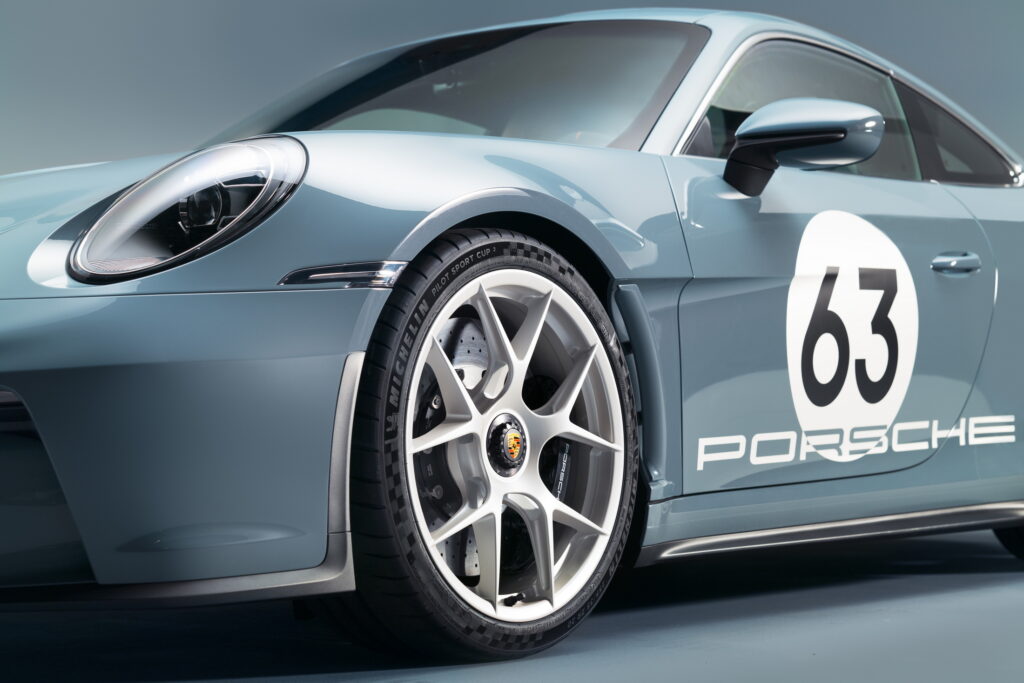 Https Wwwcarscoopscom Wp-content Uploads 2023 08 2024-porsche-911-s-t-45-1024x683jpg