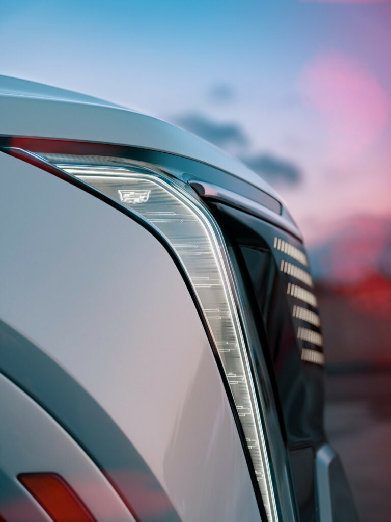Https Wwwcarscoopscom Wp-content Uploads 2023 08 2025-cadillac-escalade-iq-808-3-768x1024jpg