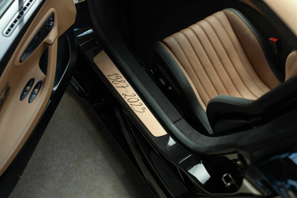 Https Wwwcarscoopscom Wp-content Uploads 2023 08 Bugatti-chiron-super-sport-golden-era-11-1024x683 1jpg