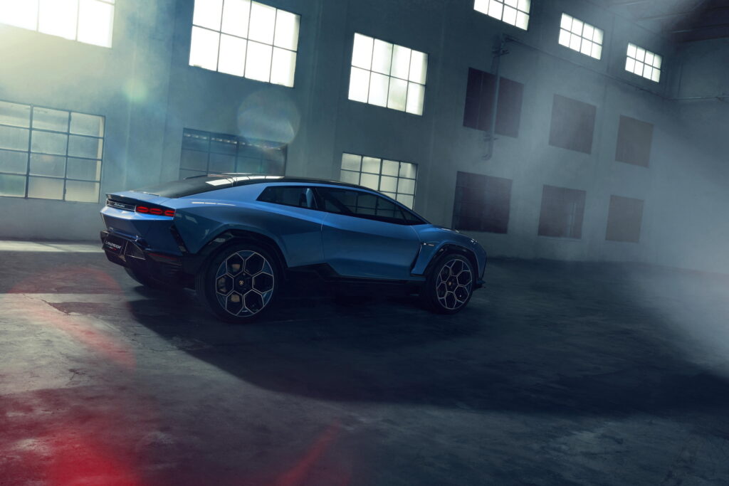 Https Wwwcarscoopscom Wp-content Uploads 2023 08 Lamborghini-lanzador-16-ev--1024x683jpg