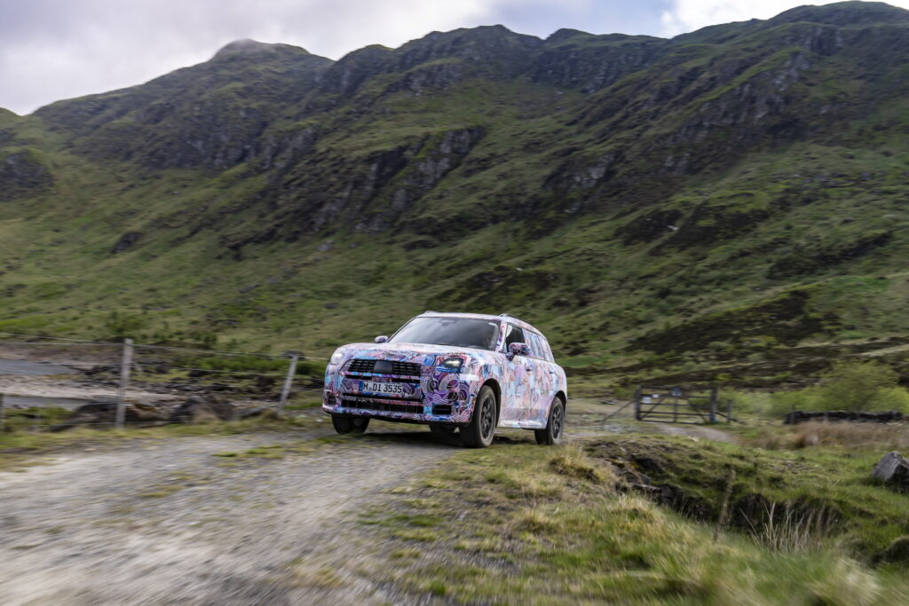 Https Wwwcarscoopscom Wp-content Uploads 2023 08 Mini-countryman-scotish-highlands-teaser-52-1024x683jpg