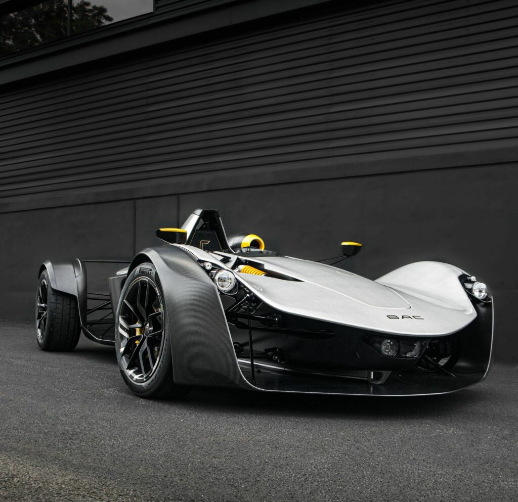 bac-mono-r-1-1024x993jpg1695375432