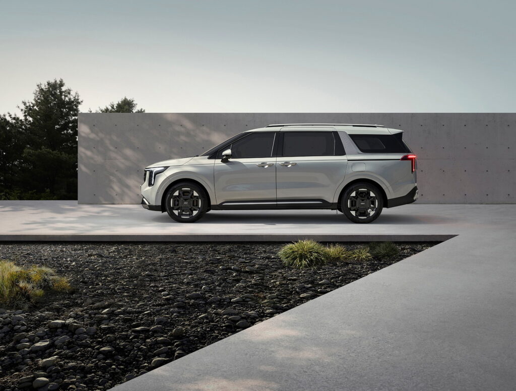 Https Wwwcarscoopscom Wp-content Uploads 2023 10 2025-kia-carnival-korea-3-1024x776jpg