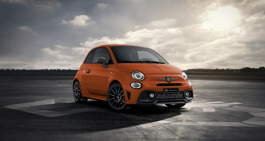 Https Wwwcarscoopscom Wp-content Uploads 2023 10 Abarth-695-14-1024x544jpg