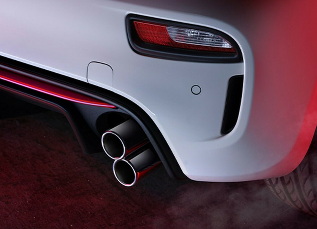 Https Wwwcarscoopscom Wp-content Uploads 2023 10 Abarth-695-17-1024x740jpg