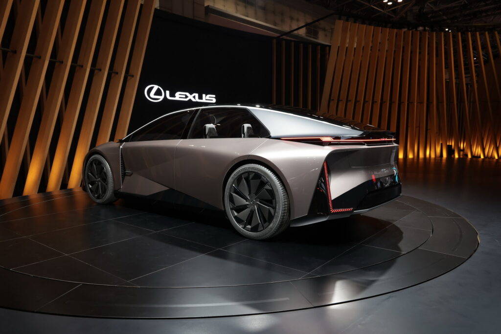 Https Wwwcarscoopscom Wp-content Uploads 2023 10 Lexus-lf-zc-10-1024x683jpg