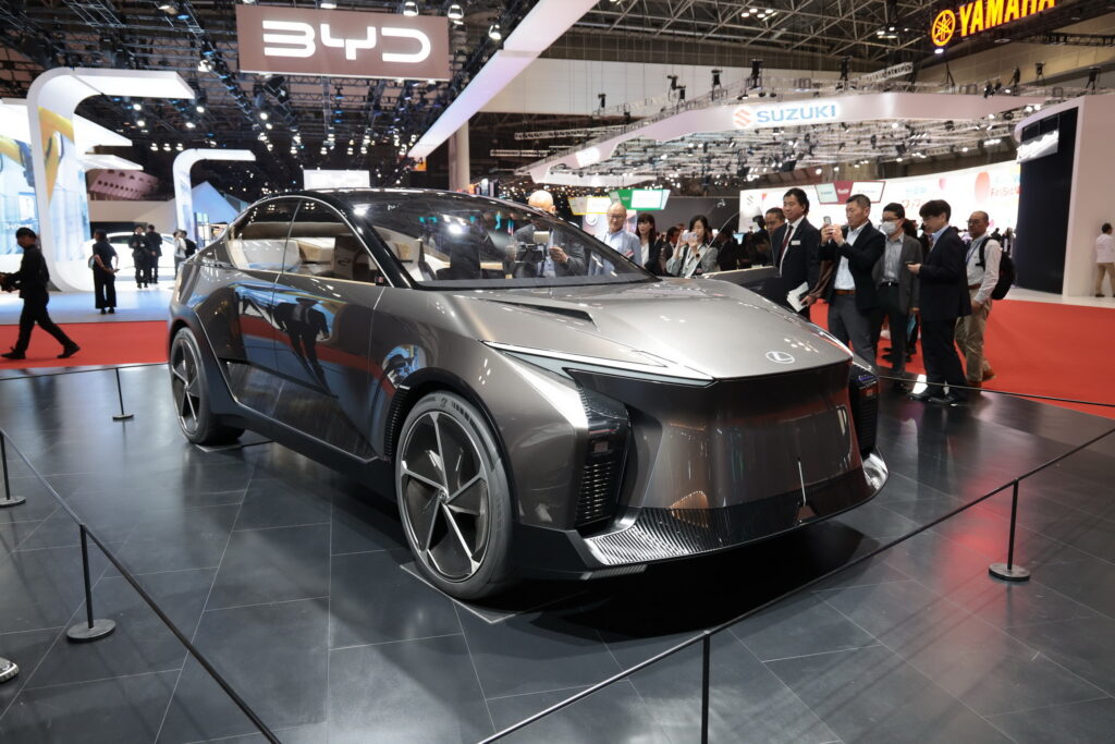 Https Wwwcarscoopscom Wp-content Uploads 2023 10 Lexus-lf-zl-07-1024x683jpg