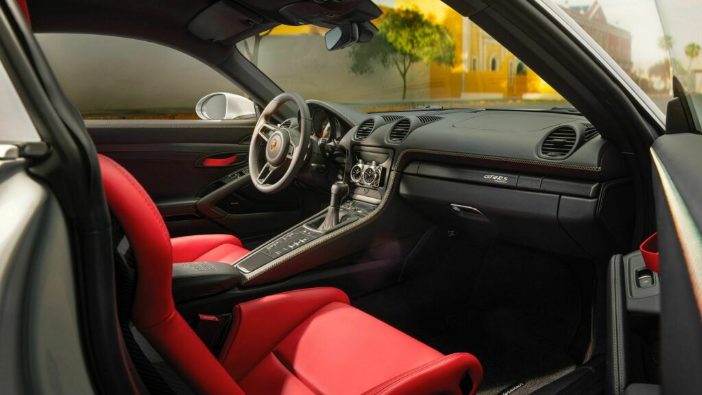 Https Wwwcarscoopscom Wp-content Uploads 2023 10 Porsche-718-cayman-gt4-rs-8-1024x576jpg