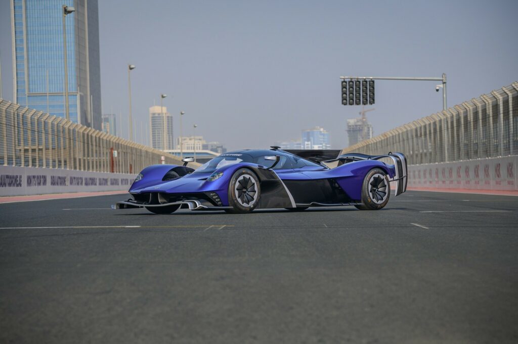 Https Wwwcarscoopscom Wp-content Uploads 2023 11 Aston-martin-valkyrie-amr-pro-12-1024x681jpg