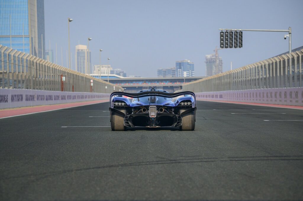 Https Wwwcarscoopscom Wp-content Uploads 2023 11 Aston-martin-valkyrie-amr-pro-4-1024x681jpg