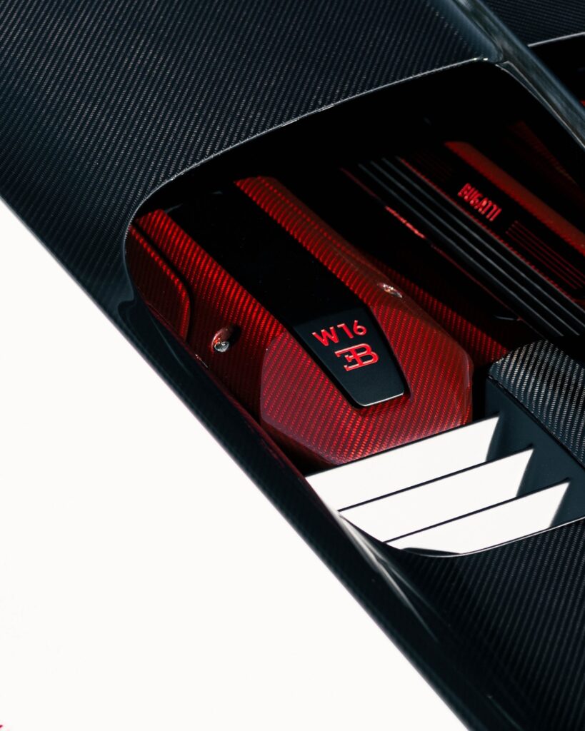 Https Wwwcarscoopscom Wp-content Uploads 2023 11 Bugatti-chiron-pur-sport-grand-prix-6-819x1024jpg
